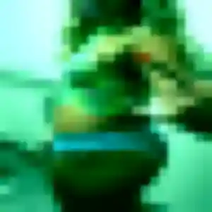 Rejoins Noura, 25 ans à Romilly-sur-Seine en privé