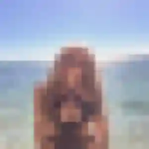 Photo de Urielle à Saint-André-de-Cubzac (42 ans) - plan cul discret