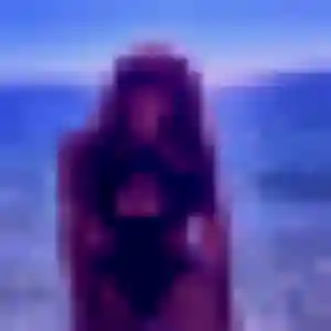 Dina (28 ans) à Saint-Avertin propose une rencontre ce soir