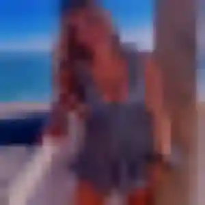 Sexy Hajar, 31 ans à Saint-Avertin - voir sa photo
