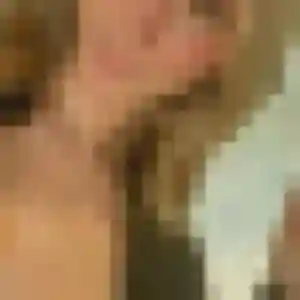 Sara, femme de 24 ans cherche plan cul à Saint-Brieuc