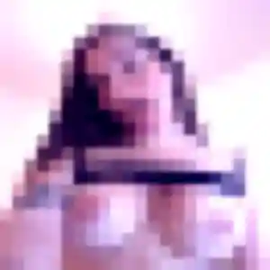 Yasmina, 24 ans, cherche un plan cul à Saint-Chamas