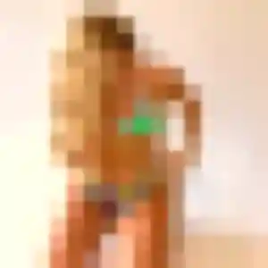 Photo privée de Delia, 25 ans à Saint-Cyr-sur-Mer - rencontre sans lendemain