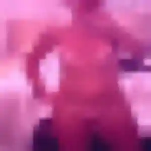 Marie-Cecile, 25 ans, connectée à Saint-Flour pour une rencontre coquine