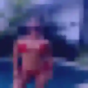 Rejoins Raphaelle, 33 ans à Saint-Girons en t'inscrivant