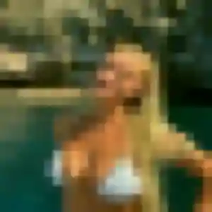 Photo exclusive de Sixtine, 30 ans à Saint-Jean-de-la-Ruelle - rencontre coquine