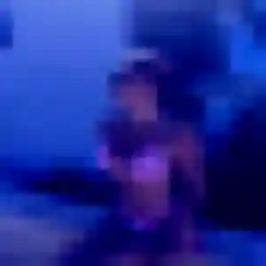 Brigitte, 25 ans, dispo pour plan cul à Saint-Laurent-du-Maroni