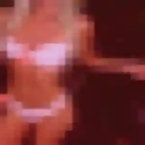 Sabrina, fille de 34 ans veut plan cul à Saint-Leu