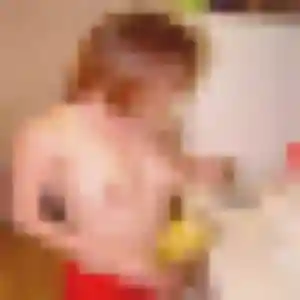 Valerie (37 ans) à Saint-Mandrier-sur-Mer propose une rencontre aujourd'hui
