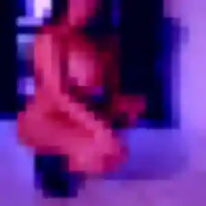 Sylviane de Saint-Maximin-la-Sainte-Baume, 34 ans - plan cul discret