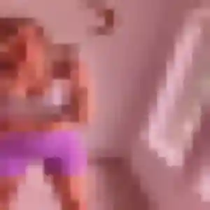 Photo de Fatima à Saint-Privat-des-Vieux (25 ans) - plan cul anonyme