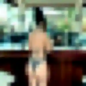 Laure, 37 ans, dispo pour plan cul à Saint-Renan
