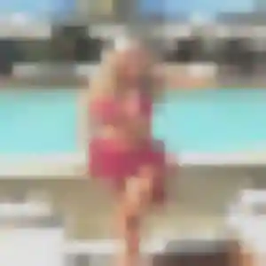 Axelle, 23 ans, dispo pour plan cul à Segré-en-Anjou Bleu