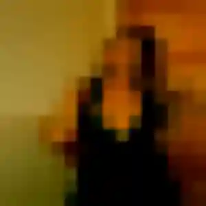 Contacte Monique, 19 ans à Sèvres en t'inscrivant