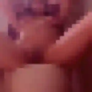 Photo de Diane à Tourves (29 ans) - plan cul anonyme