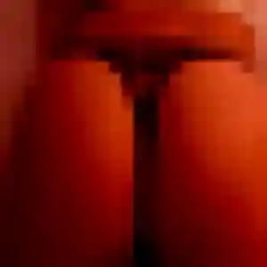 Lina, femme de 42 ans veut plan cul à Vaux-sur-Seine