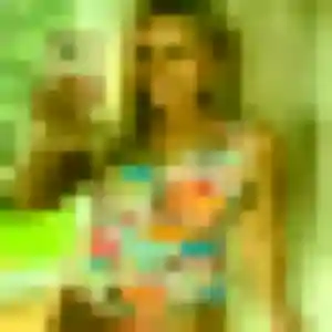 Helene, 29 ans, connectée à Ville-d'Avray pour une rencontre coquine