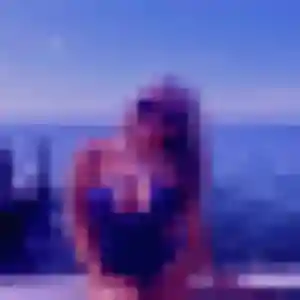 Aisha, fille de 22 ans cherche plan cul à Villefranche-de-Rouergue