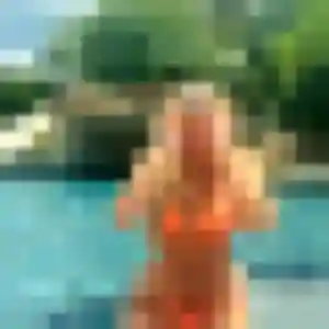 Sexy Hermine, 23 ans à Voisins-le-Bretonneux - la contacter